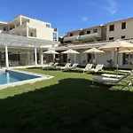 Illumi's Hotel